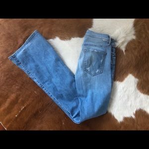 Mother Cruiser in Cliffhanger